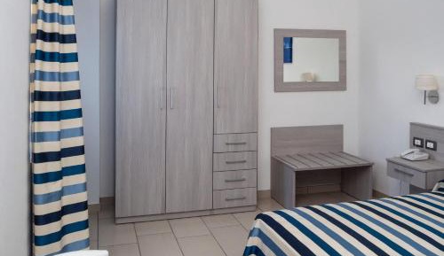 Double or Twin Room with Private Bathroom