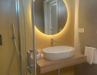 Double or Twin Room with Private Bathroom