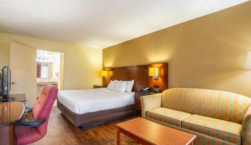 King Room - Accessible/Non-Smoking