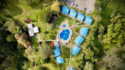 Apartment with Lake View
