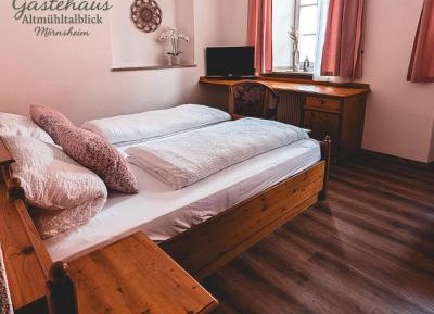 Large Double Room