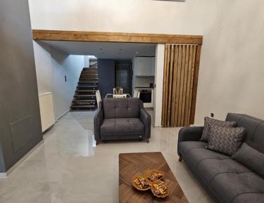 Apartment - Split Level