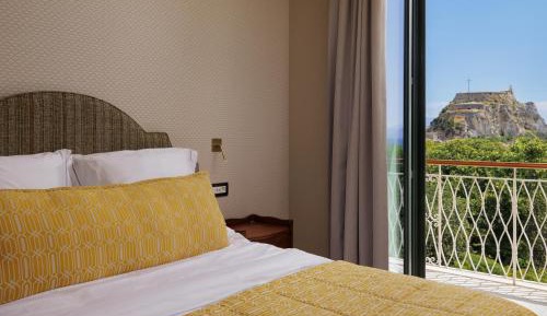 Deluxe Double Room with Balcony and Sea View