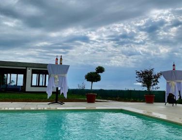 One-Bedroom Villa