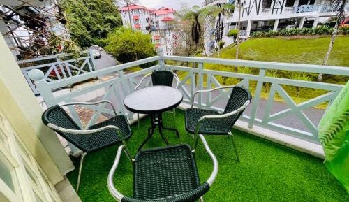 Three-Bedroom Apartment with View