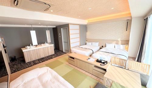 Premier Twin With Japanese-style Futon			