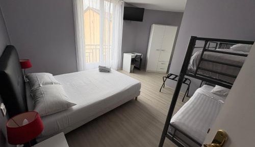 Standard Quadruple Room