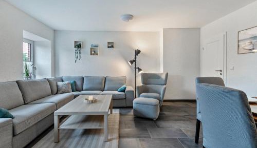 Three-Bedroom Superior Apartment