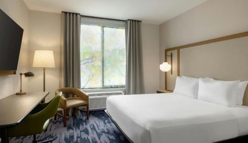 Standard King Room