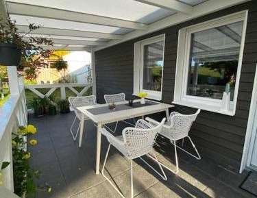 One-Bedroom Bungalow