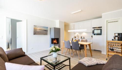 Two-Bedroom Apartment with Balcony