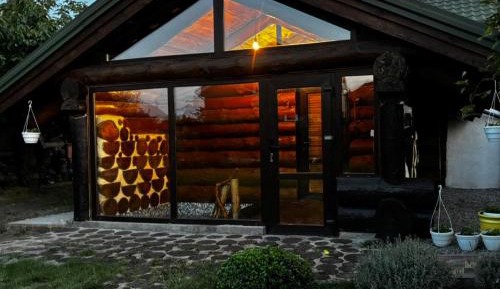 One-Bedroom Cottage