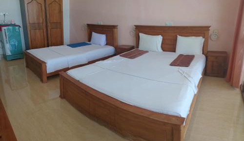 Deluxe Triple Room with Sea View