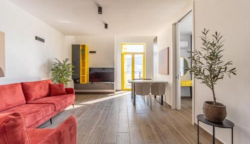 Two-Bedroom Apartment with Balcony and Sea View