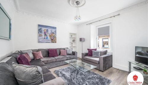 Apartment with City View