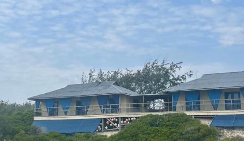 Four-Bedroom Deluxe Home - Oceanfront