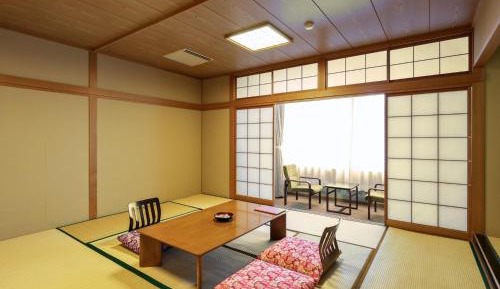 Japanese-Style Quadruple Room