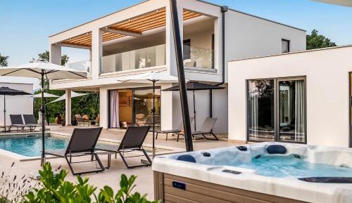 Villa with Private Pool
