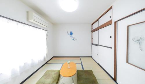 Triple Room with Shared Bathroom