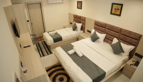 Comfort Triple Room