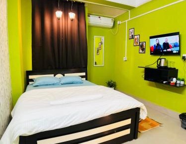 Double Room with Shared Bathroom