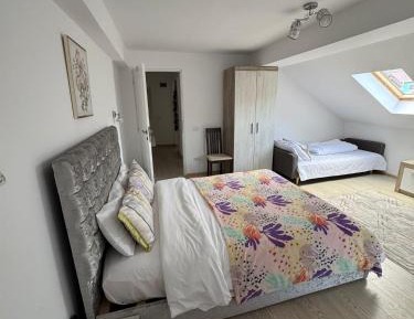 Double Room with Shared Bathroom
