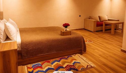 King Suite with Pool View