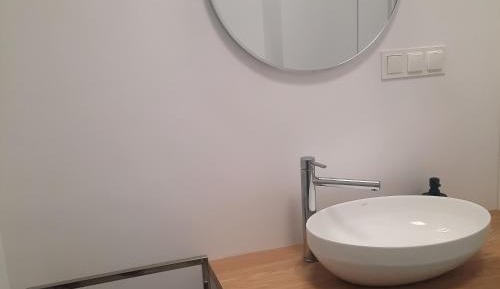 One-Bedroom Apartment with Garden