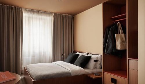 Pocket Room