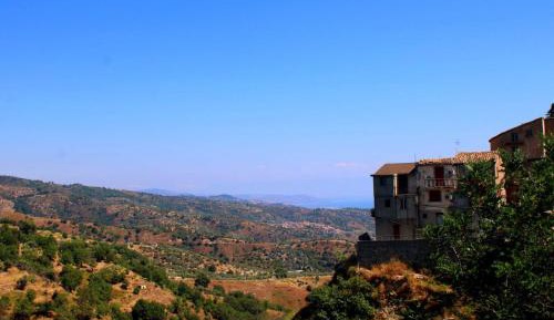 Three-Bedroom Apartment with Sea View
