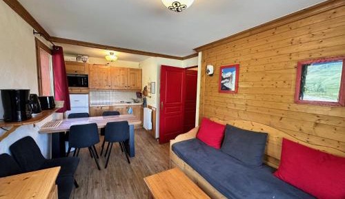Apartment (6 Adults)