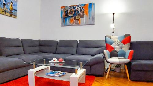 Two-Bedroom Apartment with Terrace and Sea View