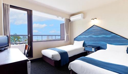 Twin Room with Sea View