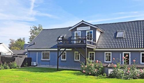 Three-Bedroom Vacation Home 