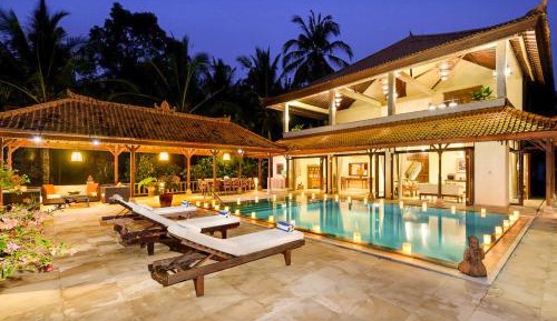 Villa with Private Pool