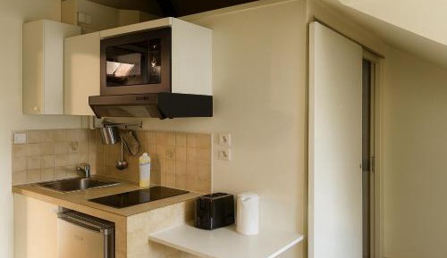 Single Studio - Kitchenette