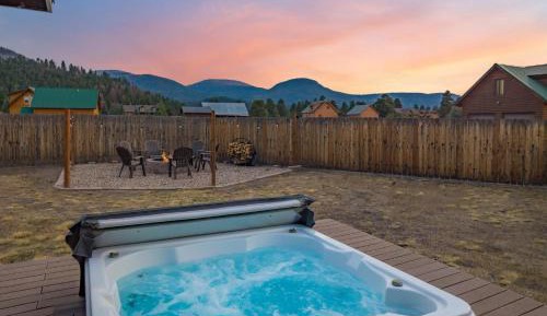 Three-Bedroom Holiday Home 