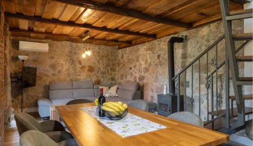 Three-Bedroom Vacation Home 