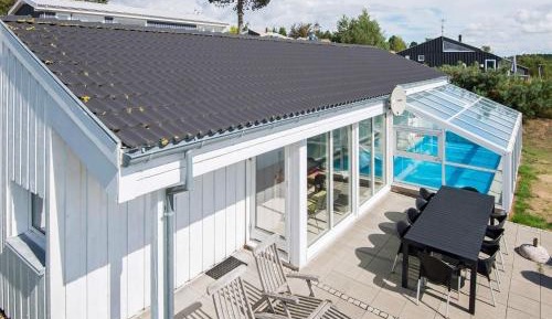 Four-Bedroom Holiday Home