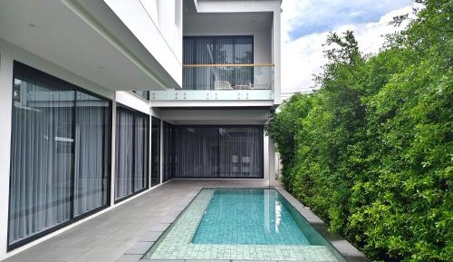 Villa with Private Pool