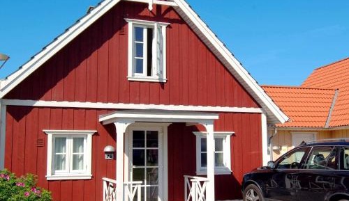 Three-Bedroom Holiday Home 