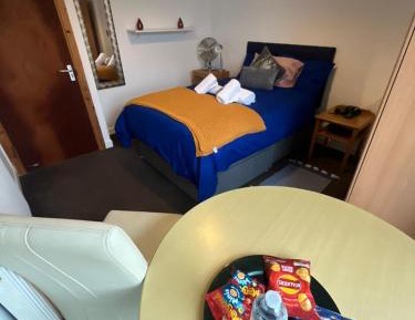 Double Room with Shared Bathroom