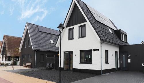 Four-Bedroom Holiday Home