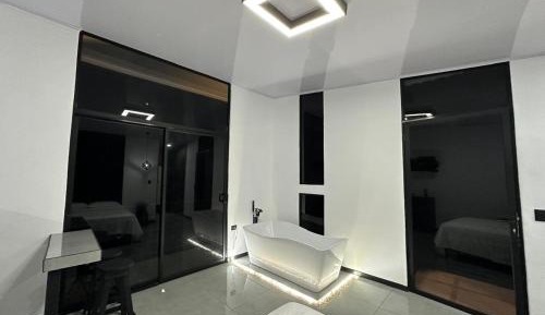 One-Bedroom Chalet