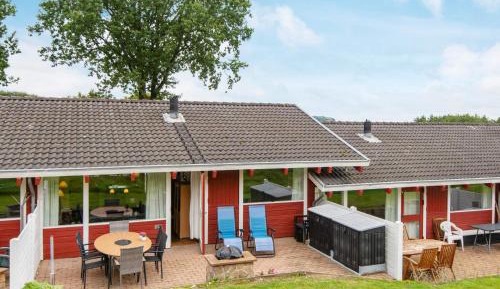 Two-Bedroom Holiday Home