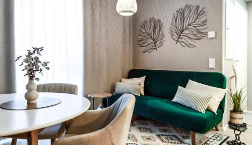 Apartment with Park View