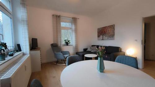 One-Bedroom Apartment with City View