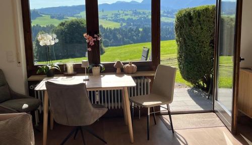 One-Bedroom Apartment with Terrace