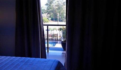 Deluxe King Suite