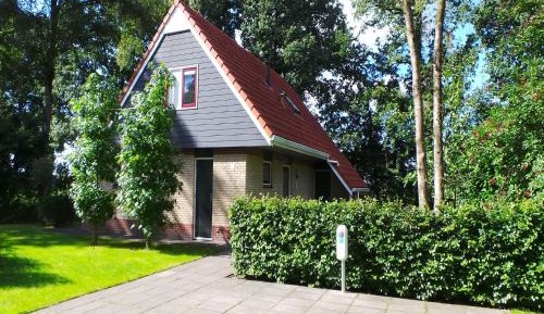 Five-Bedroom Holiday Home
